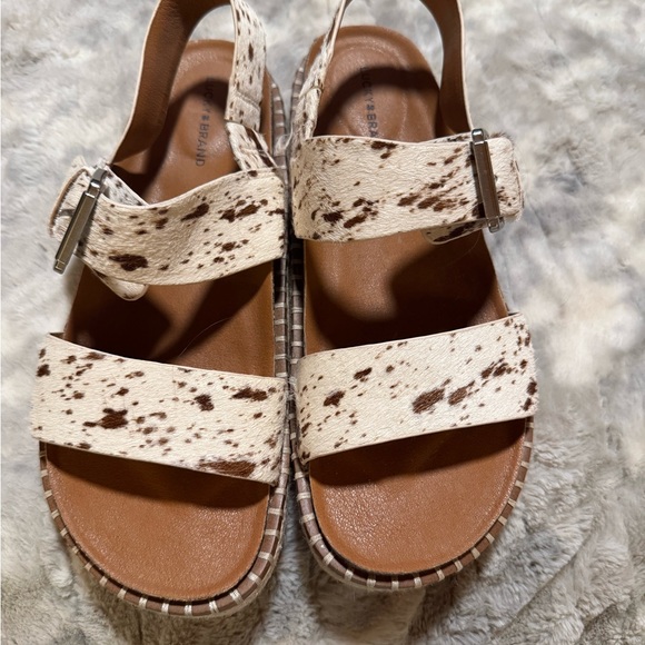 Lucky Brand Brown and Cream Platform Sandals - Picture 1 of 5